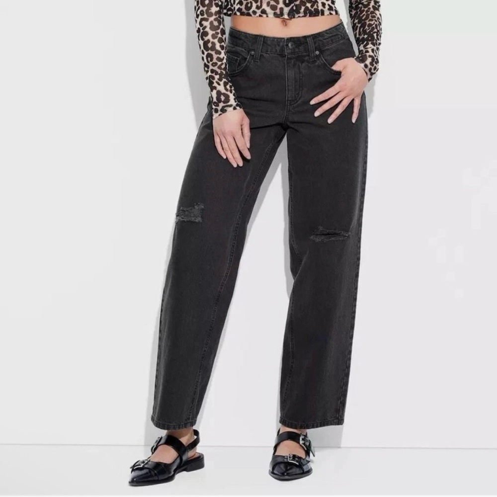 Wild Fable - Straight Fit 90’s Mid-Rise Black Wash - Size 12